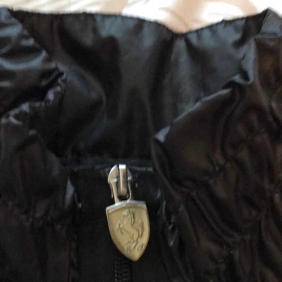 Ferrari bomber jacket puma black shiny crest on sleeve  EUC - Picture 6 of 11